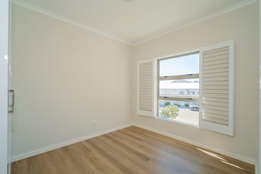 2 Bedroom Property for Sale in Kommetjie Western Cape